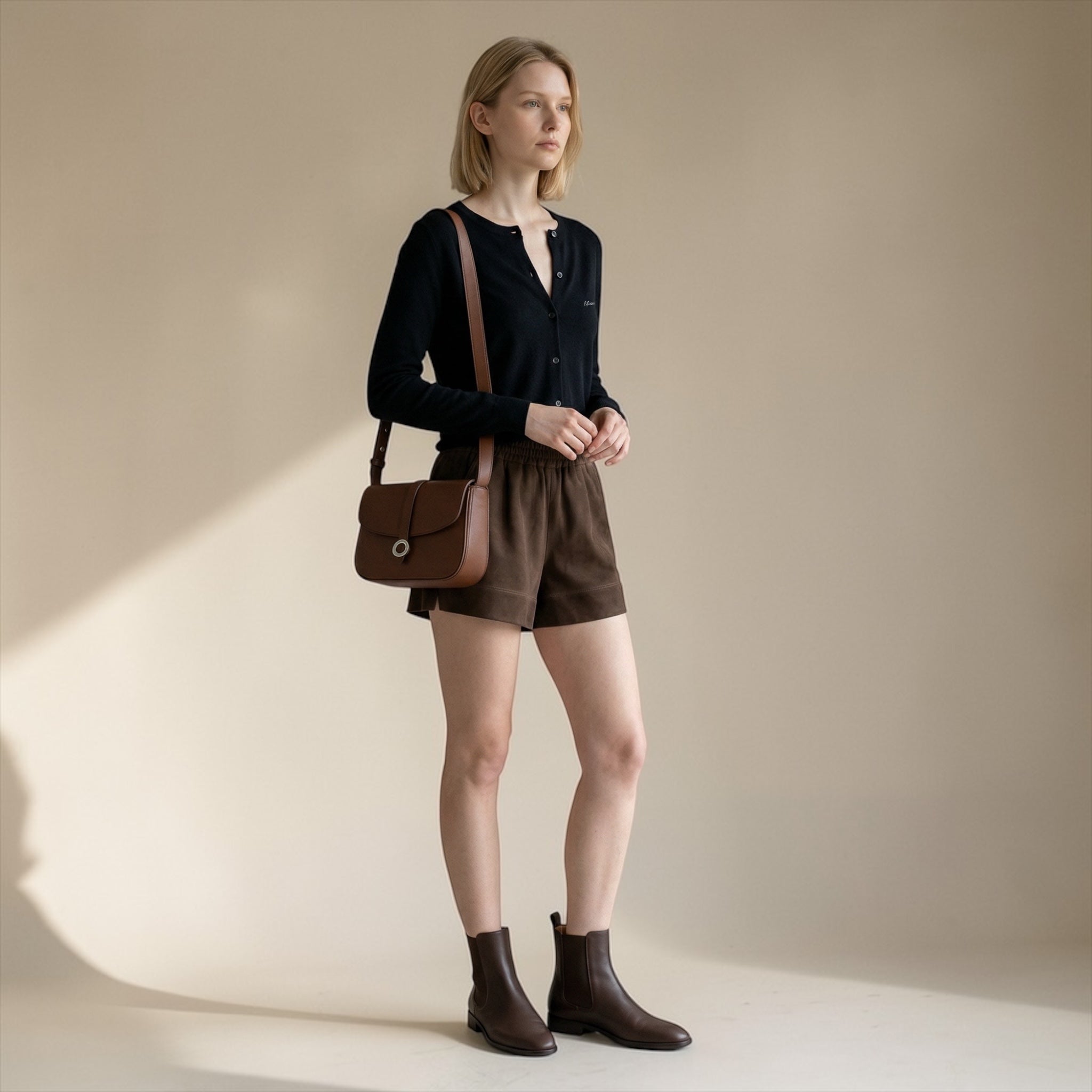 THE ELIAN CARDIGAN — BLACK